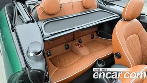 Mini Cooper Convertible, 2024 — миниатюра 12