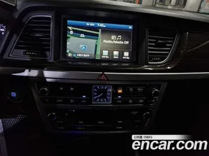 Genesis G80, 2017 — миниатюра 10
