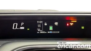 Toyota Prius, 2018 — миниатюра 8