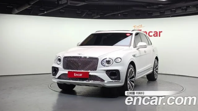 Bentley Bentayga, 2022 — фото автомобиля из Кореи