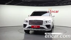Bentley Bentayga, 2022 — миниатюра 3