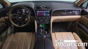 Bentley Bentayga, 2022 — миниатюра 7