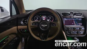 Bentley Bentayga, 2022 — миниатюра 13