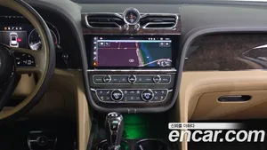 Bentley Bentayga, 2022 — миниатюра 14
