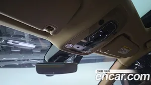 Bentley Bentayga, 2022 — миниатюра 19