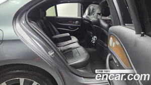 Mercedes-Benz E-Class, 2021 — миниатюра 12