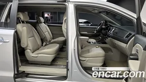 Kia Carnival, 2018 — миниатюра 10