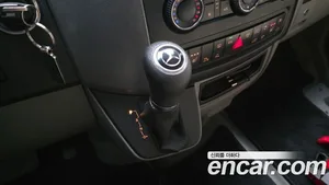 Mercedes-Benz Sprinter, 2017 — миниатюра 9