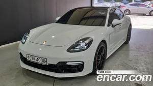 Porsche Panamera, 2020 — миниатюра 1
