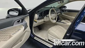 Genesis G70, 2019 — миниатюра 11