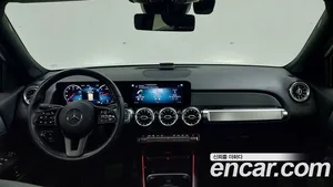 Mercedes-Benz GLB-Class, 2021 — миниатюра 7