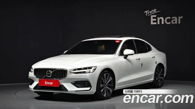 Volvo S60, 2024 — фото автомобиля из Кореи