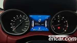 Maserati Levante, 2019 — миниатюра 8