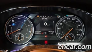 Bentley Bentayga, 2018 — миниатюра 8