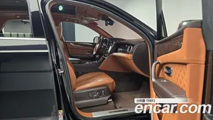 Bentley Bentayga, 2018 — миниатюра 11