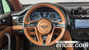 Bentley Bentayga, 2018 — миниатюра 13