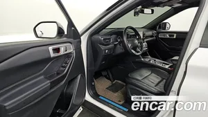 Ford Explorer, 2020 — миниатюра 10