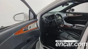 Lincoln MKX, 2018 — миниатюра 12