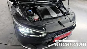 Kia EV6, 2022 — миниатюра 6