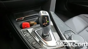 BMW 3-Series, 2017 — миниатюра 9