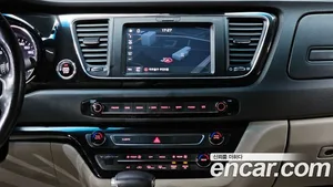 Kia Carnival, 2016 — миниатюра 14