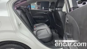 Chevrolet Aveo, 2016 — миниатюра 12