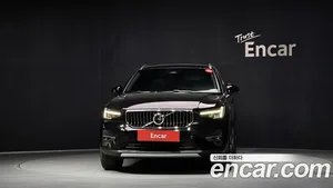 Volvo XC40, 2023 — миниатюра 3