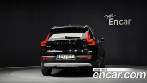 Volvo XC40, 2023 — миниатюра 4
