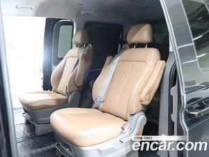 Hyundai Staria, 2023 — миниатюра 11