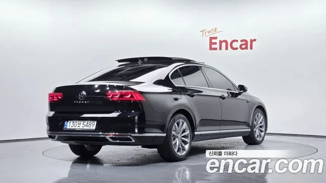 Volkswagen Passat, 2021 — фото автомобиля из Кореи