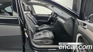 Volkswagen Passat, 2021 — миниатюра 9