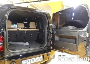 Land Rover Defender, 2025 — миниатюра 4
