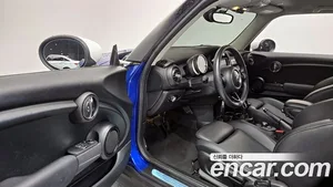 Mini Cooper, 2021 — миниатюра 11