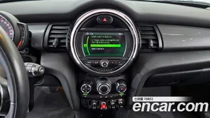 Mini Cooper, 2021 — миниатюра 14