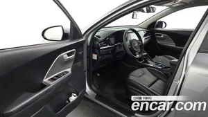 Kia Niro, 2021 — миниатюра 11