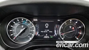 Maserati Ghibli, 2021 — миниатюра 8