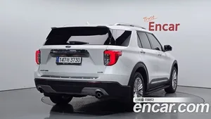Ford Explorer, 2020 — миниатюра 1