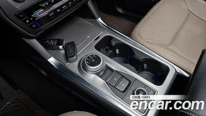 Ford Explorer, 2020 — миниатюра 11