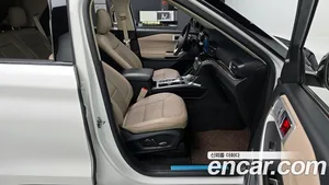 Ford Explorer, 2020 — миниатюра 16