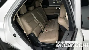 Ford Explorer, 2020 — миниатюра 17