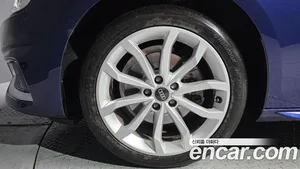 Audi A4, 2023 — миниатюра 5