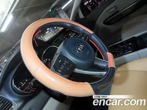 Kia Carnival, 2017 — миниатюра 15