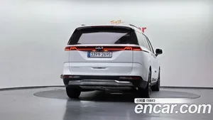Kia Carnival, 2023 — миниатюра 4