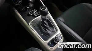 Hyundai Venue, 2022 — миниатюра 9