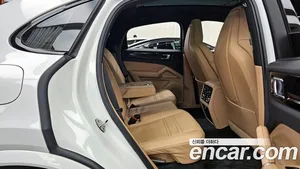 Porsche Cayenne, 2021 — миниатюра 12