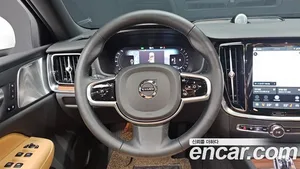 Volvo S60, 2024 — миниатюра 13
