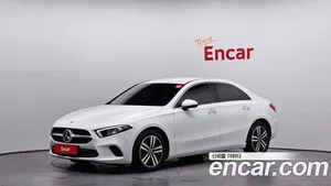 Mercedes-Benz A-Class, 2022 — миниатюра 1