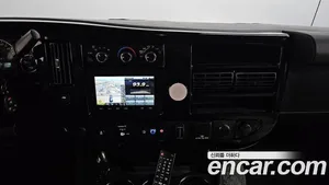Chevrolet Express Van, 2018 — миниатюра 14
