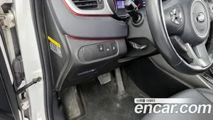 Kia Carens, 2017 — миниатюра 17