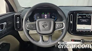 Volvo XC40, 2023 — миниатюра 13